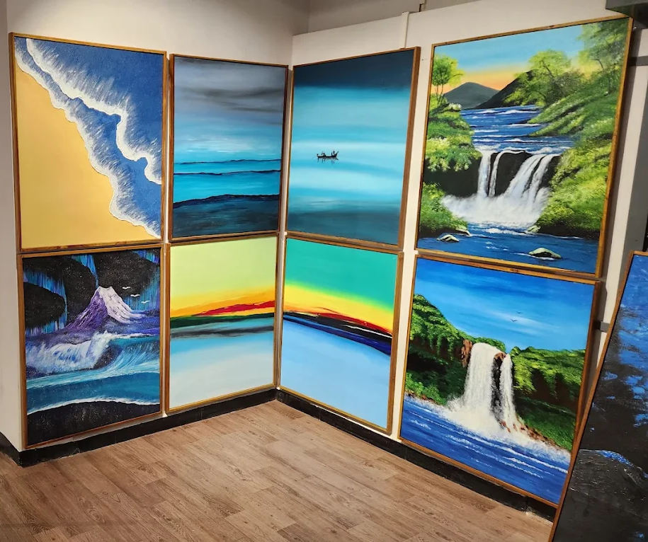 Nature inspired handmade artwork by Auris Art Studio